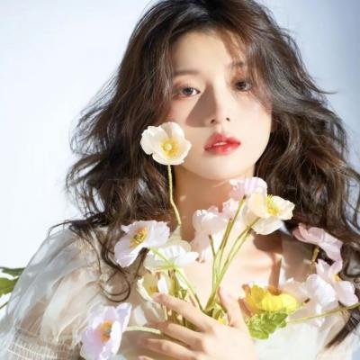 母亲的女友海报
